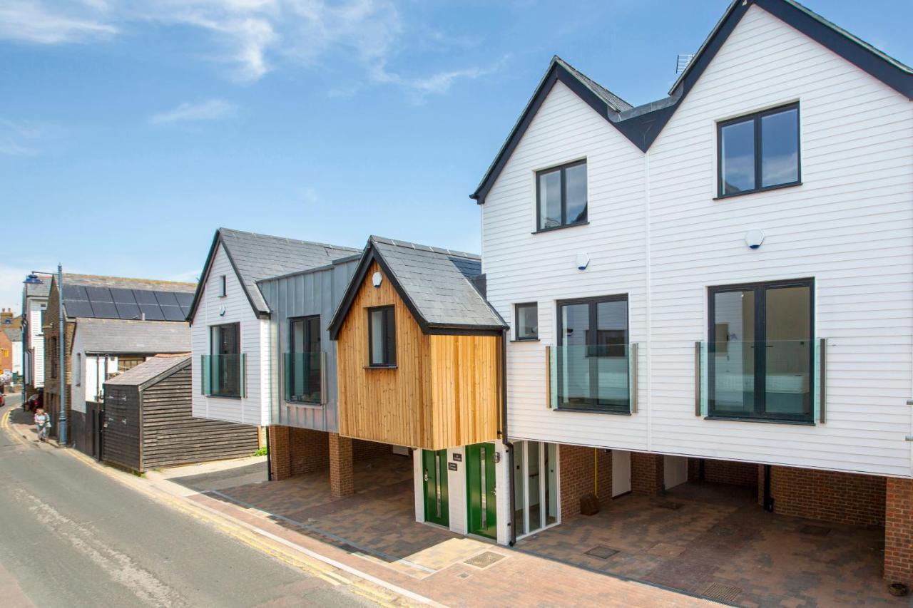 Апарт отель Leggetts Lane Уитстабл Экстерьер фото